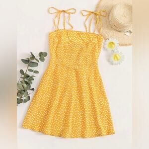 Verdusa Knot Strap Sleeveless Floral Mini Cami Sundress Yellow White Size Small